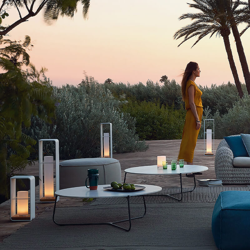 Solar Lantern Rectangular | LED | Remote Control | IP65 Outdoor