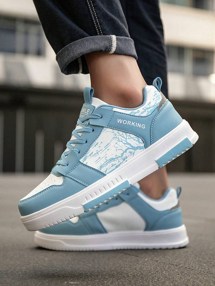 Beige Herren Sneaker mit Print – sportlich, bequem und perfekt für jeden Tag