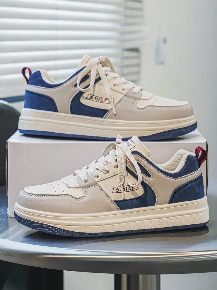 Beige Herren Sneaker mit Print – sportlich, bequem und perfekt für jeden Tag