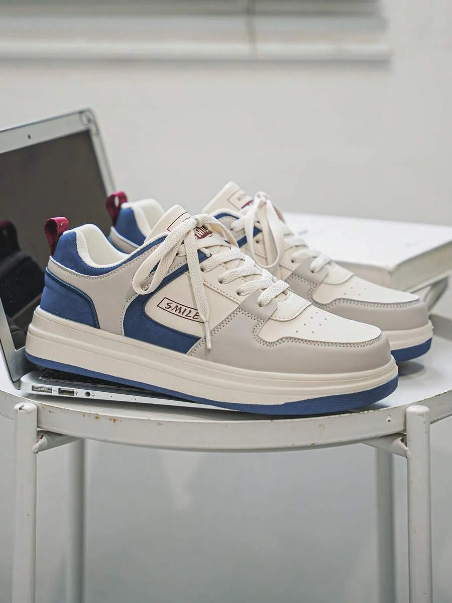 Beige Herren Sneaker mit Print – sportlich, bequem und perfekt für jeden Tag