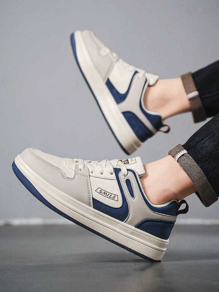 Beige Herren Sneaker mit Print – sportlich, bequem und perfekt für jeden Tag