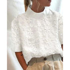Bestickte Bluse mit Stehkragen und floralem Detail in lockerer Passform