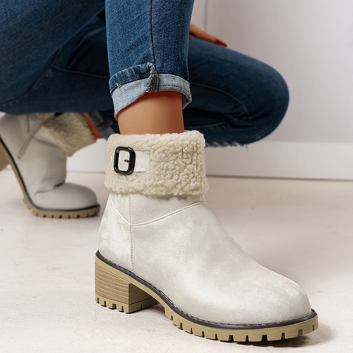 Damen Stiefeletten mit Schnalle, Teddyfellrand und Profilsohle