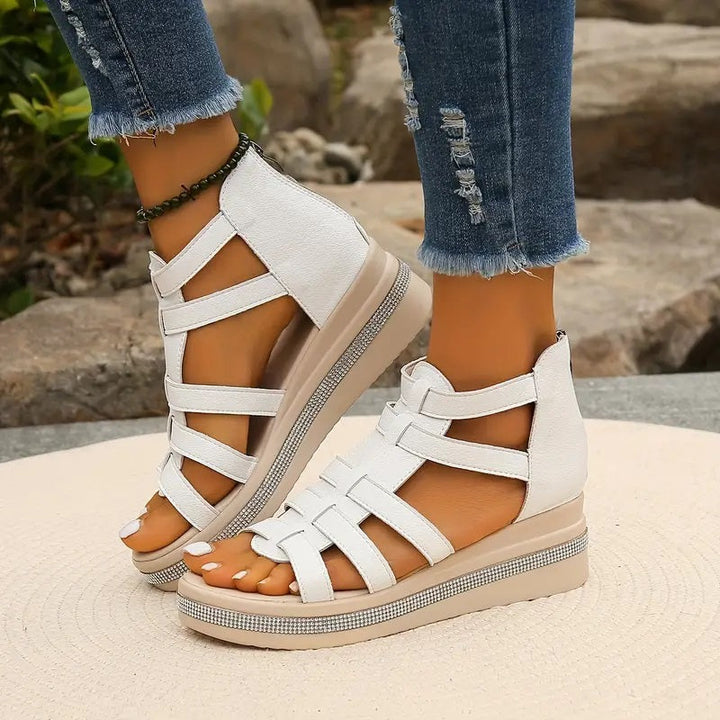 Damen Sandalen mit Strassdetails und verstellbaren Riemen