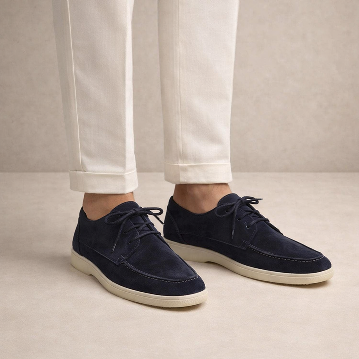 Mocassins pour homme en daim coupe régulière, laçage en cuir, bout fermé