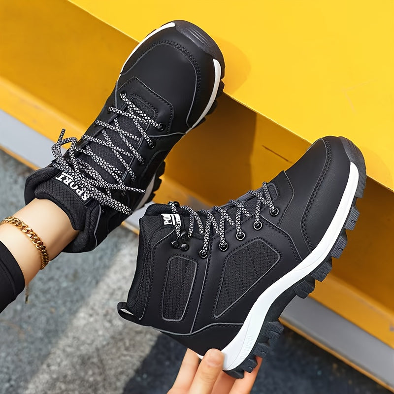 Damen Outdoor-Stiefeletten mit Schnürung &amp; robuster Sohle in Weiß