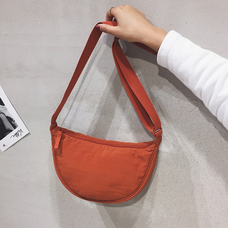 Damen Halbe Mond Schultertasche | Latoya