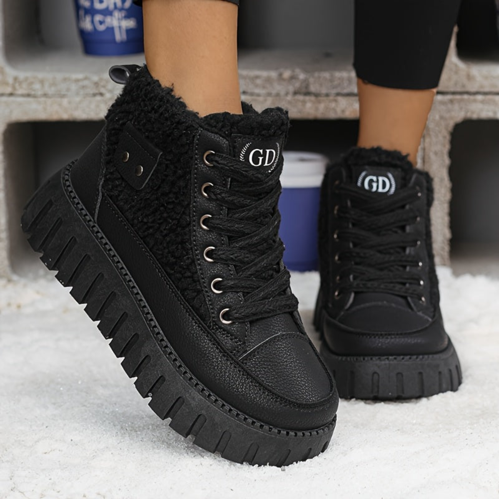Damen Plateau Stiefel mit Teddyfutter, Schnürung und Profilsohle