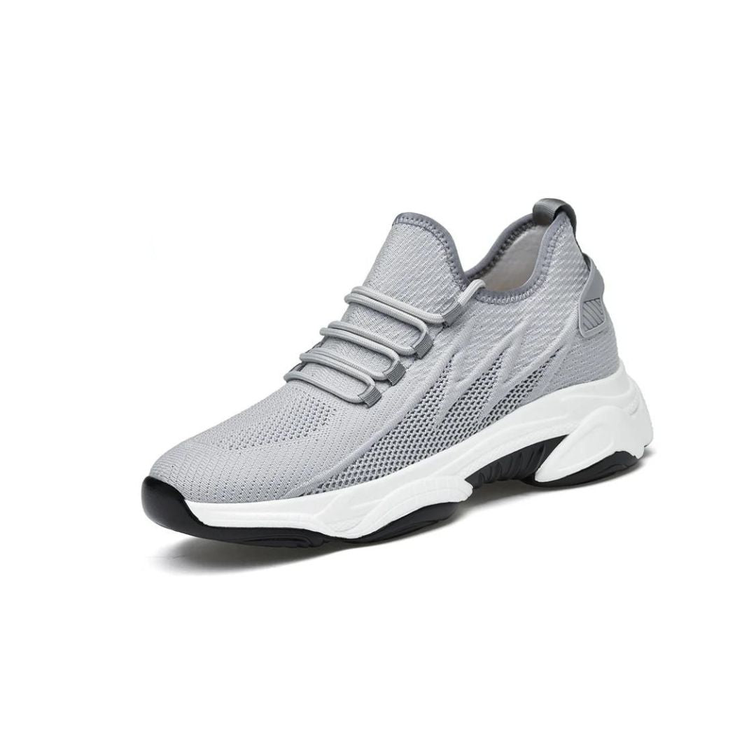Diskrete erhöhende Herrensneaker mit Stil - MaxLift Boost