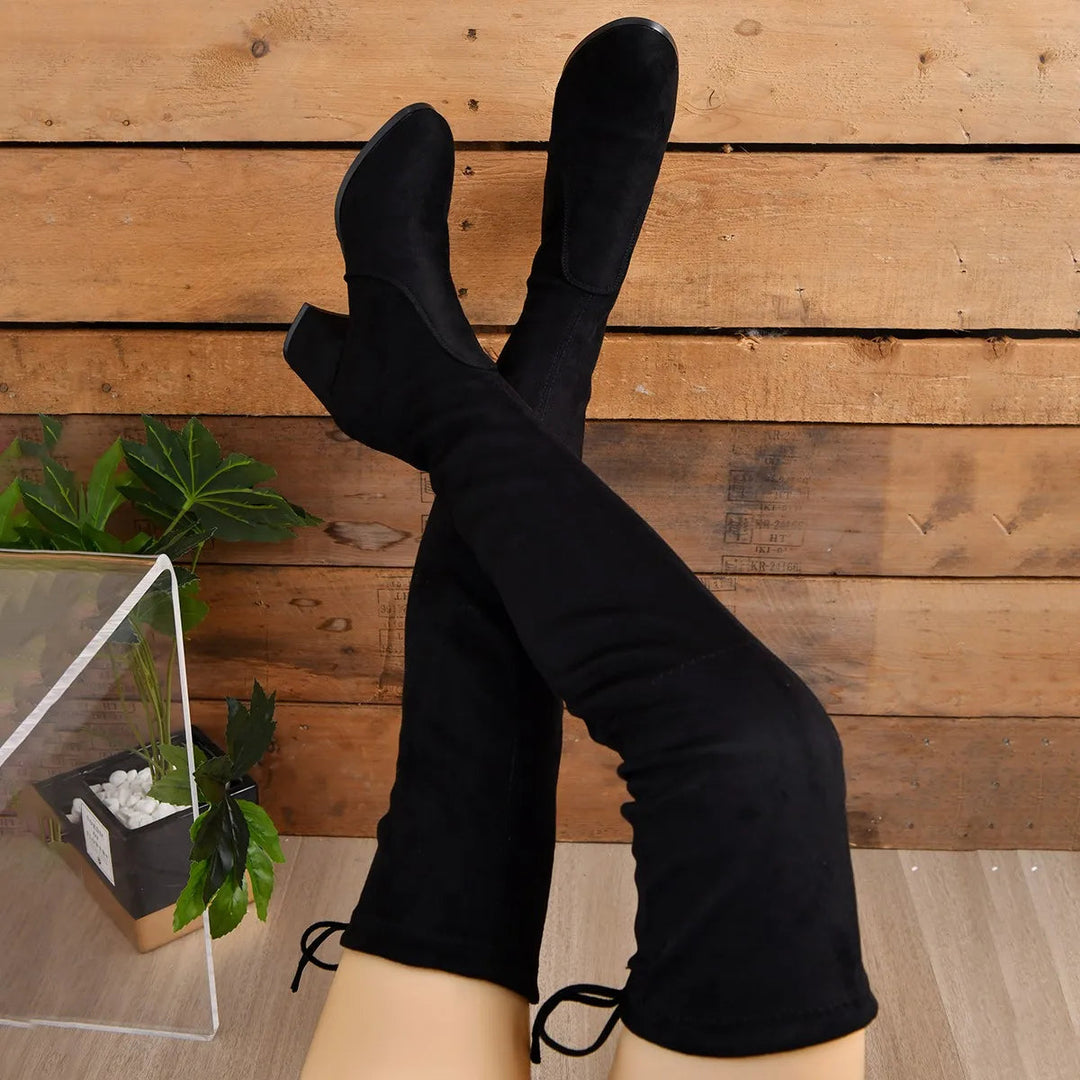 Damen Overknee Stiefel mit Blockabsatz und eleganten Details | Elana