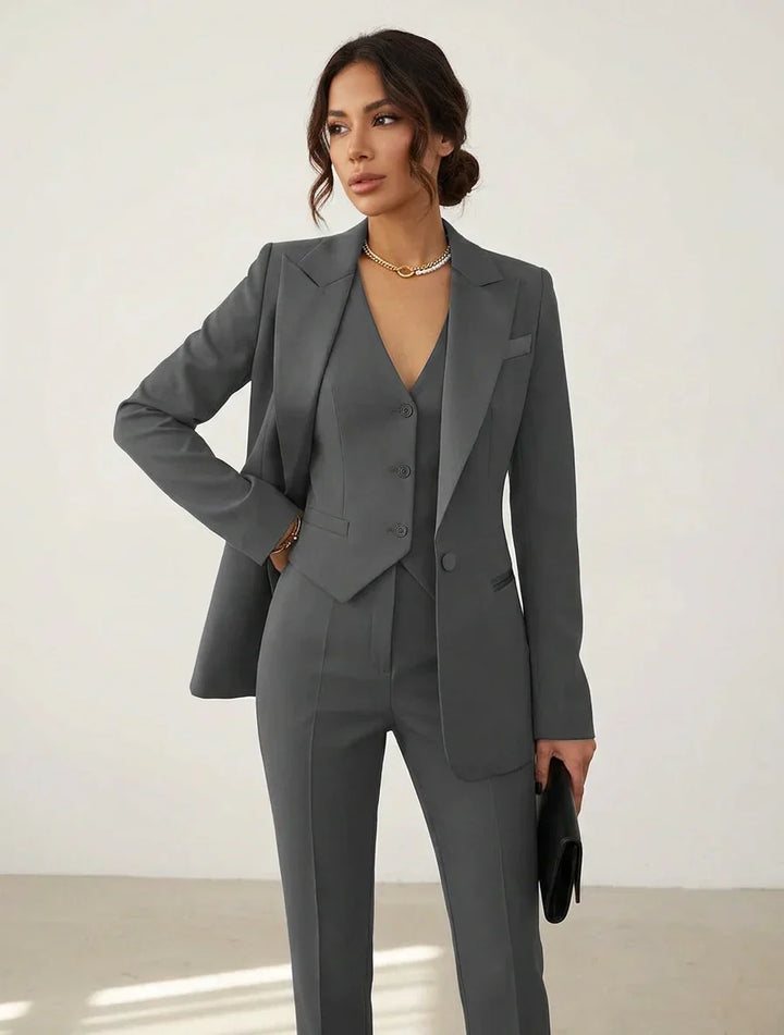 Damen dreiteiliges Anzugset mit Blazer, Weste und maßgeschneiderten Hosen