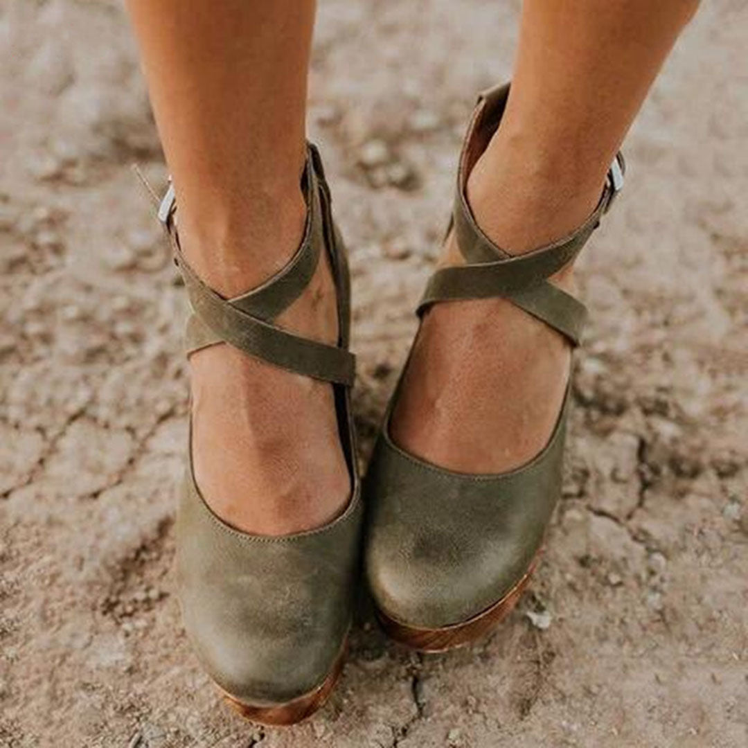 Damen Wedge-Heels mit geschlossenem Zehenbereich, Knöchelriemen und stabiler Basis