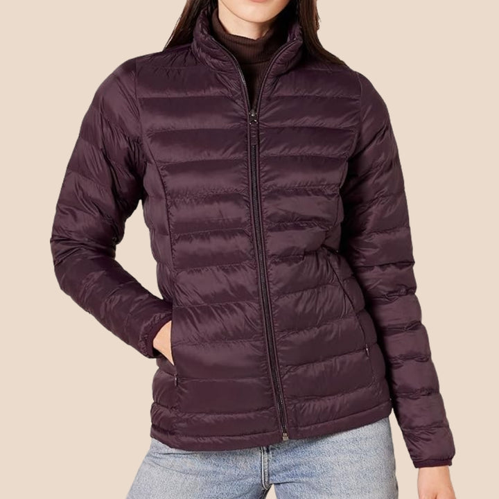 Leichte, verpackbare Pufferjacke für Frauen