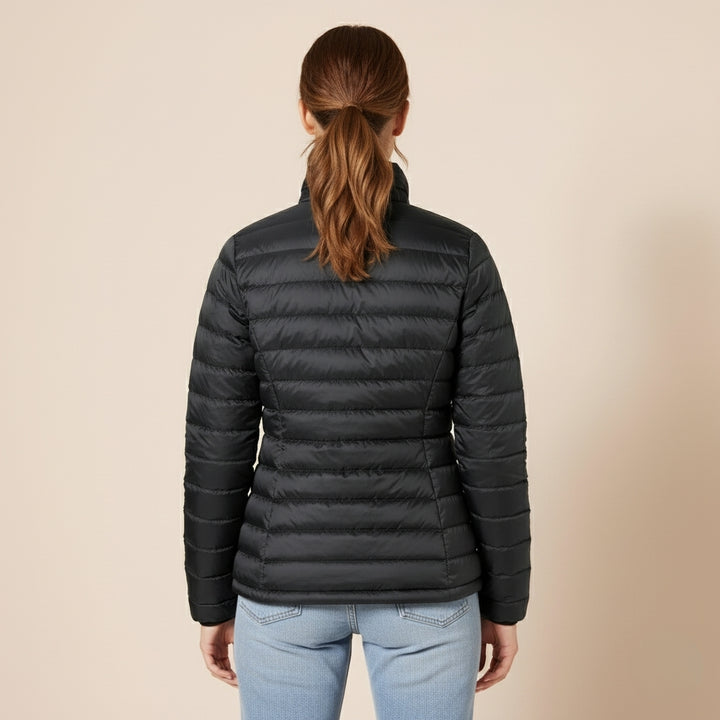 Leichte, verpackbare Pufferjacke für Frauen