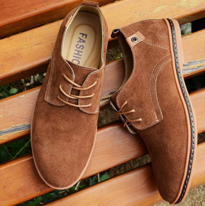 Chaussures derby en daim pour homme, à lacets et texture travaillée
