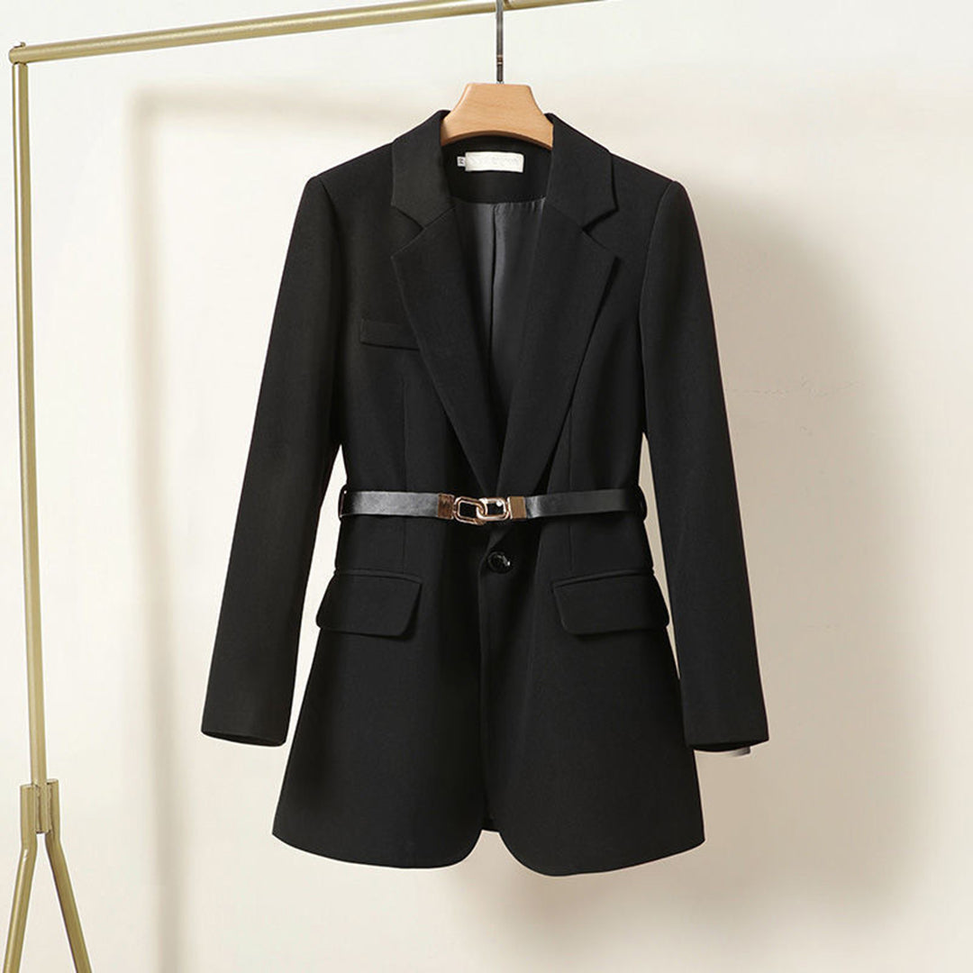 Adeline | Damenblazer mit Gürtel und taillierter Passform