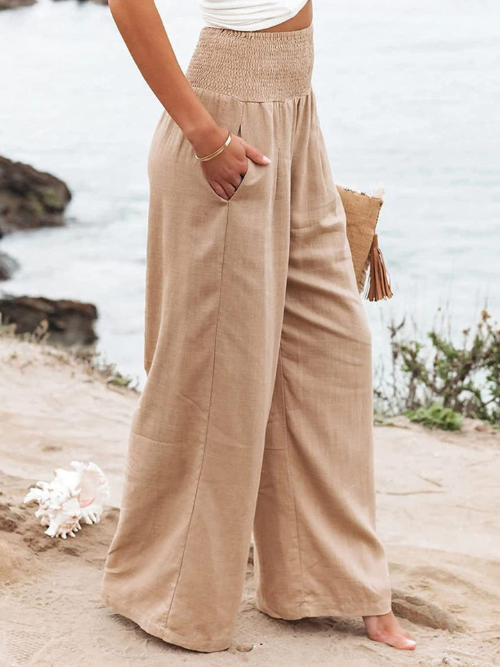 Entspannte Leinenhose mit weitem Bein und gerafftem Bund