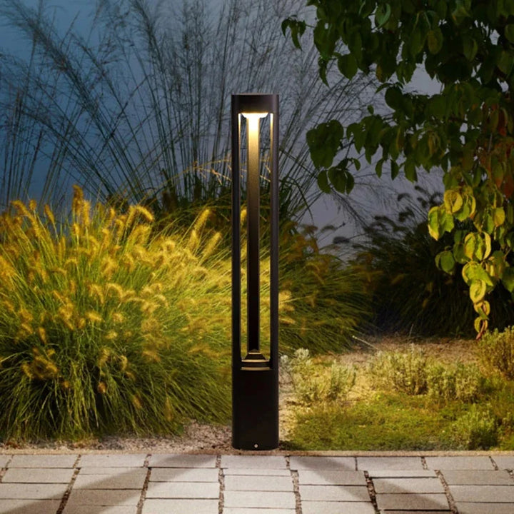 LED Path Light Vertical | Aluminium | IP65 | Garden &amp; Paths