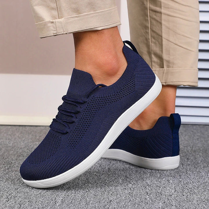 Strider | Sportliche, schmerzlindernde Schuhe