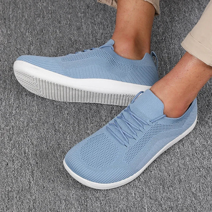 Strider | Sportliche, schmerzlindernde Schuhe