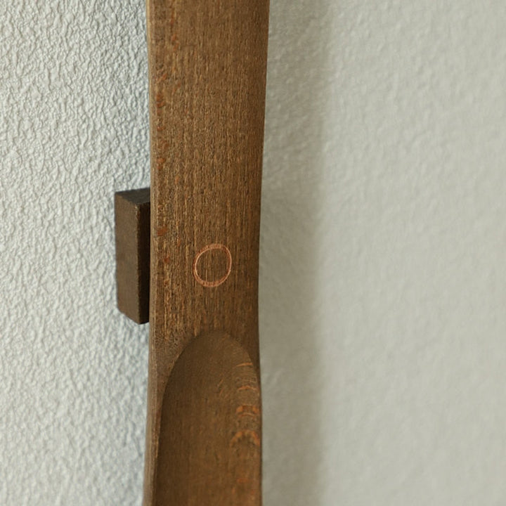 Sandsberg | Shoe Horn with Long Handle | Magnetic Wooden Design | Natural Wood