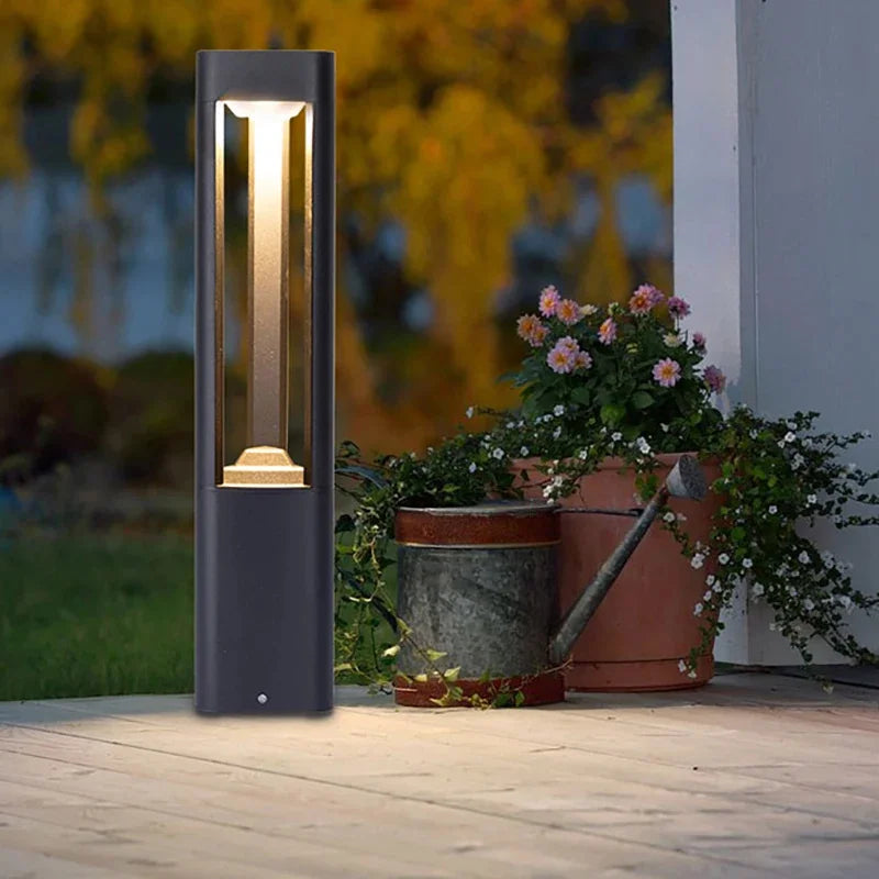 LED Path Light Vertical | Aluminium | IP65 | Garden &amp; Paths