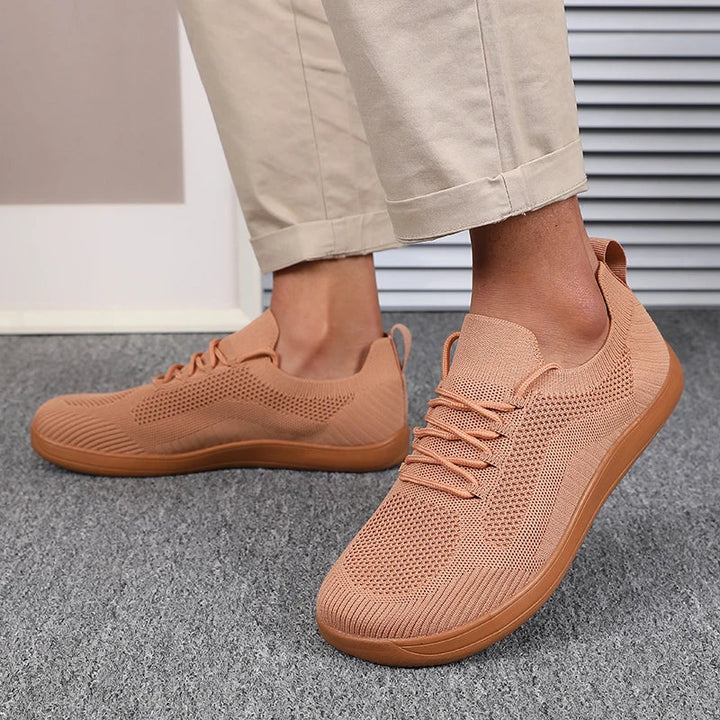 Strider | Sportliche, schmerzlindernde Schuhe
