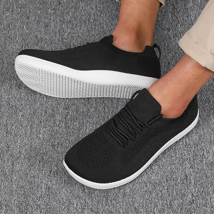 Strider | Sportliche, schmerzlindernde Schuhe