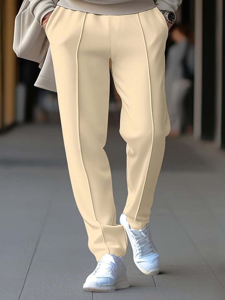 Schmale Herren Slim Tapered Hose mit Kordelzugbund und vorderer Nahtdetail