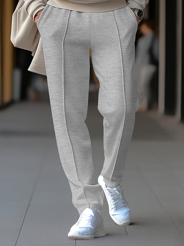 Schmale Herren Slim Tapered Hose mit Kordelzugbund und vorderer Nahtdetail