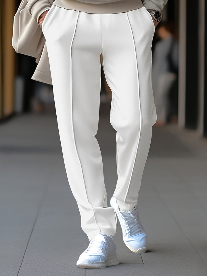 Schmale Herren Slim Tapered Hose mit Kordelzugbund und vorderer Nahtdetail