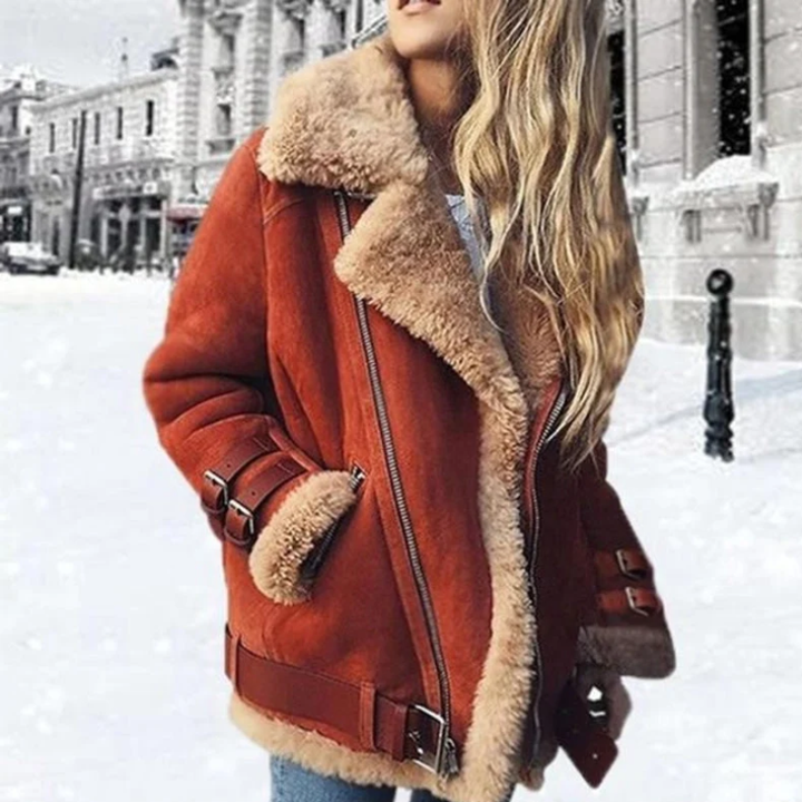 Daphne - Warme Damenjacke mit zeitlosem Design