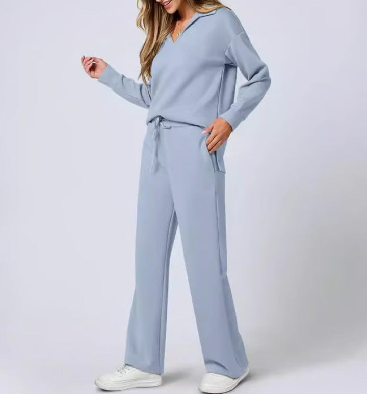 Zweiteiliges Loungewear-Set mit V-Ausschnitt-Oberteil und weiten Hosen