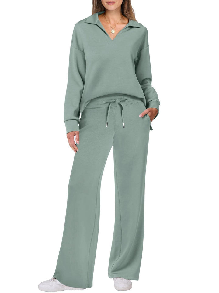 Zweiteiliges Loungewear-Set mit V-Ausschnitt-Oberteil und weiten Hosen