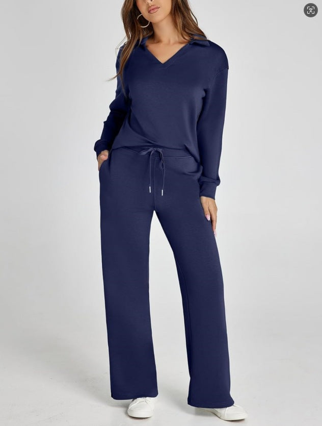Zweiteiliges Loungewear-Set mit V-Ausschnitt-Oberteil und weiten Hosen