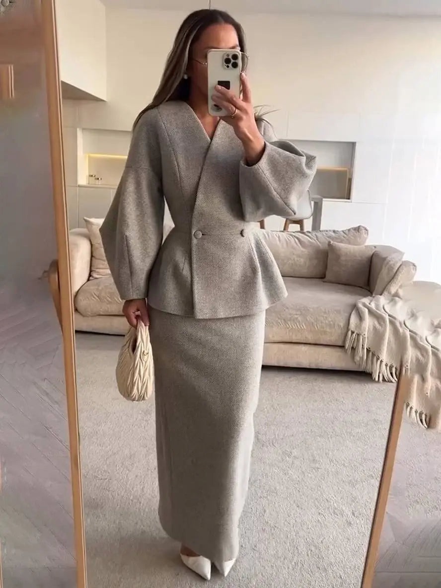 Zwei-Teiliges Rockanzug mit Puffärmel-Blazer und V-Ausschnitt