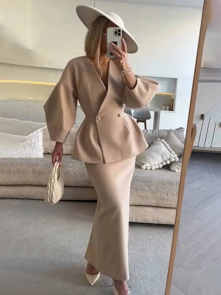 Zwei-Teiliges Rockanzug mit Puffärmel-Blazer und V-Ausschnitt