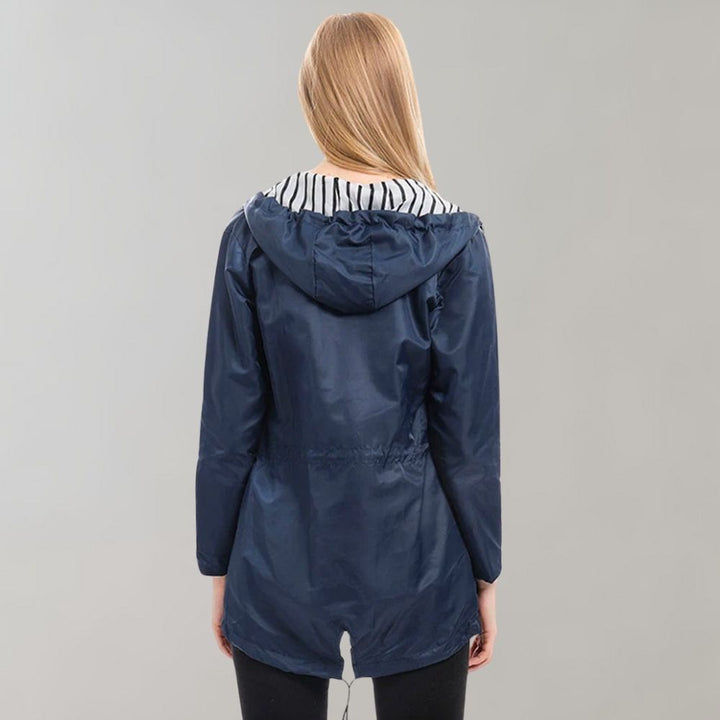 Trendige Lange Regenjacke für Damen - Carina