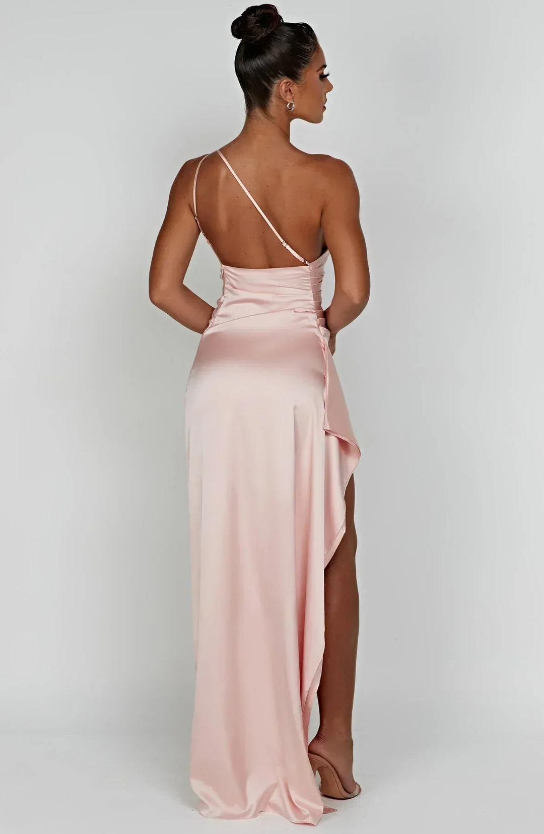 Elara - Luxe Satin Ein-Schulter Splitkleid