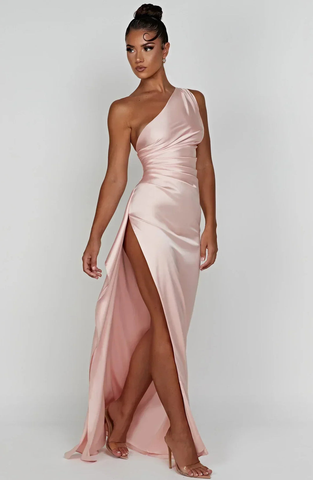 Elara - Luxe Satin Ein-Schulter Splitkleid