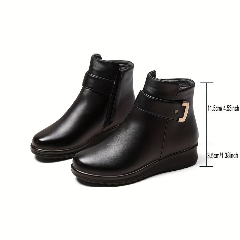 Damen Winterstiefeletten Schwarz mit warmem Futter und Schnallen-Detail