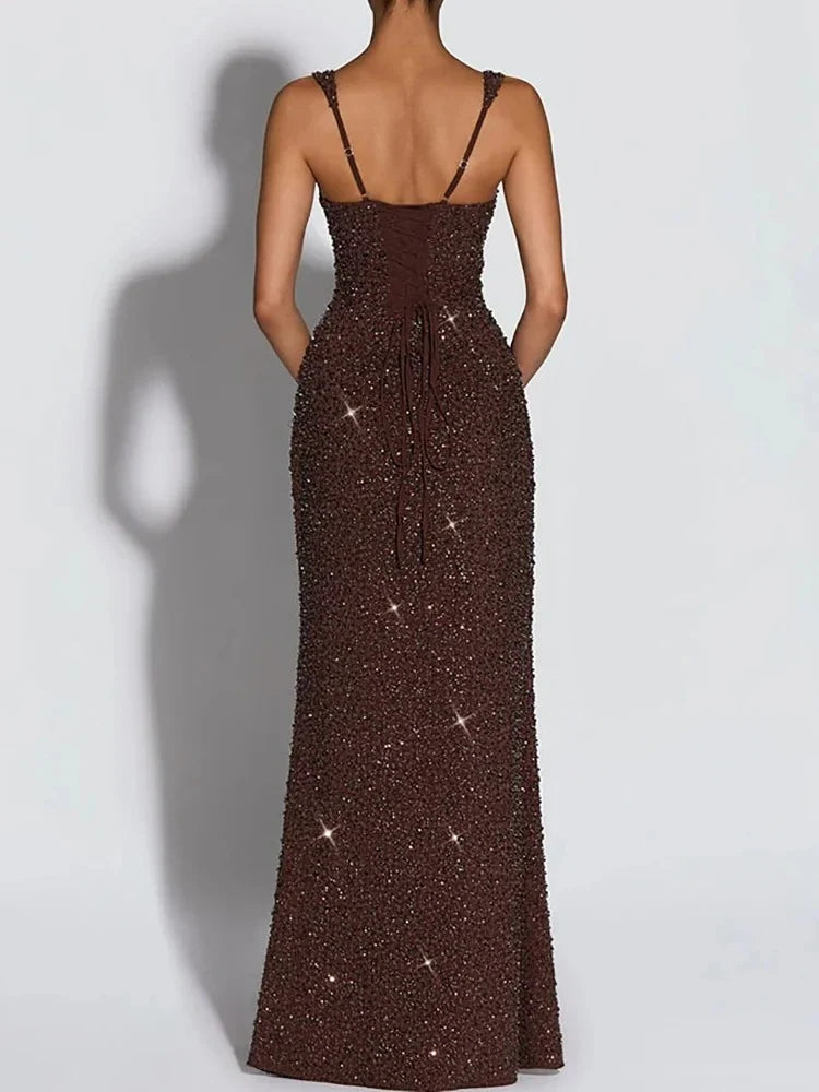 Danielle | Robe longue à encolure carrée et sequins