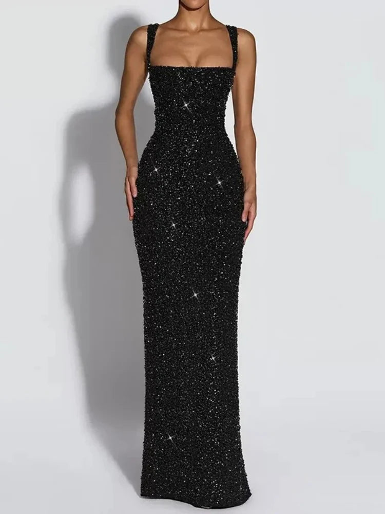 Danielle | Robe longue à encolure carrée et sequins