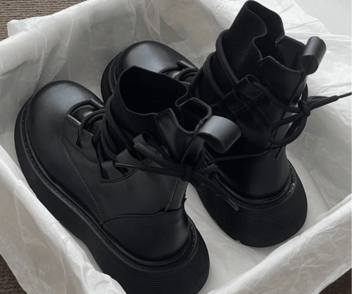 Damen Winterstiefel mit isolierter Innenausstattung und robuster Sohle