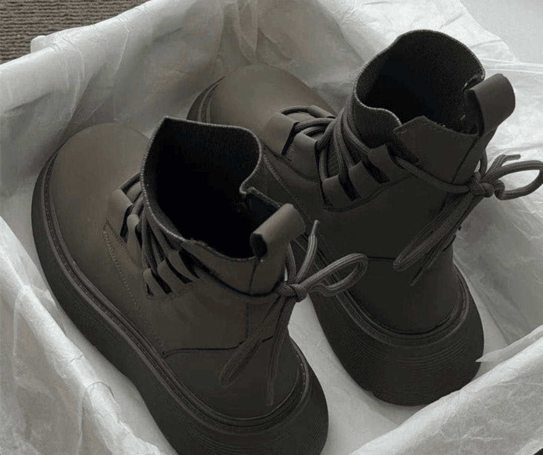 Damen Winterstiefel mit isolierter Innenausstattung und robuster Sohle