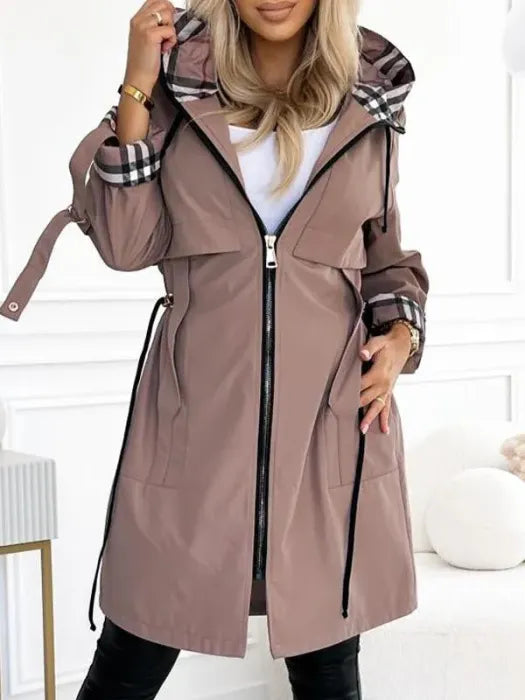 Damen Zip-Mantel mit wasser- und winddichten Eigenschaften