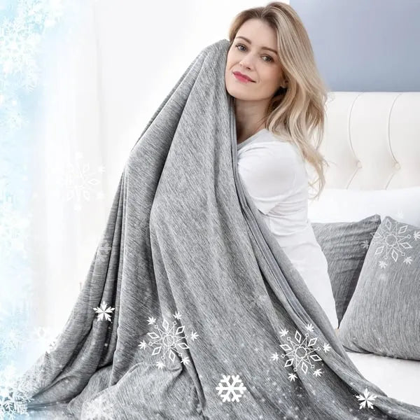 Summer Blanket with Cooling Fibre Structure