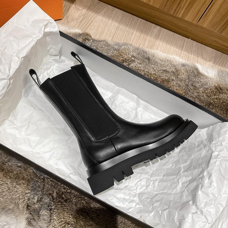Damen Klassische Stiefel mit mittlerer Höhe und robuster Sohle
