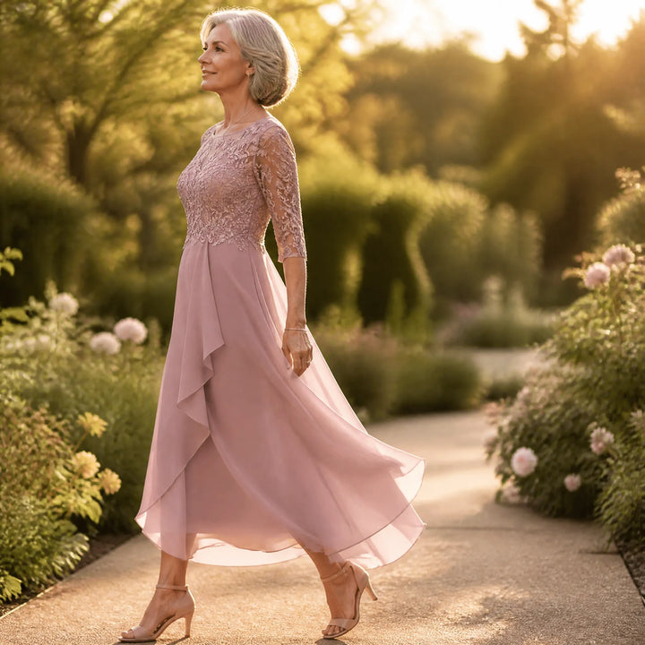 Robe pour femme | Midi haut en dentelle à manches courtes