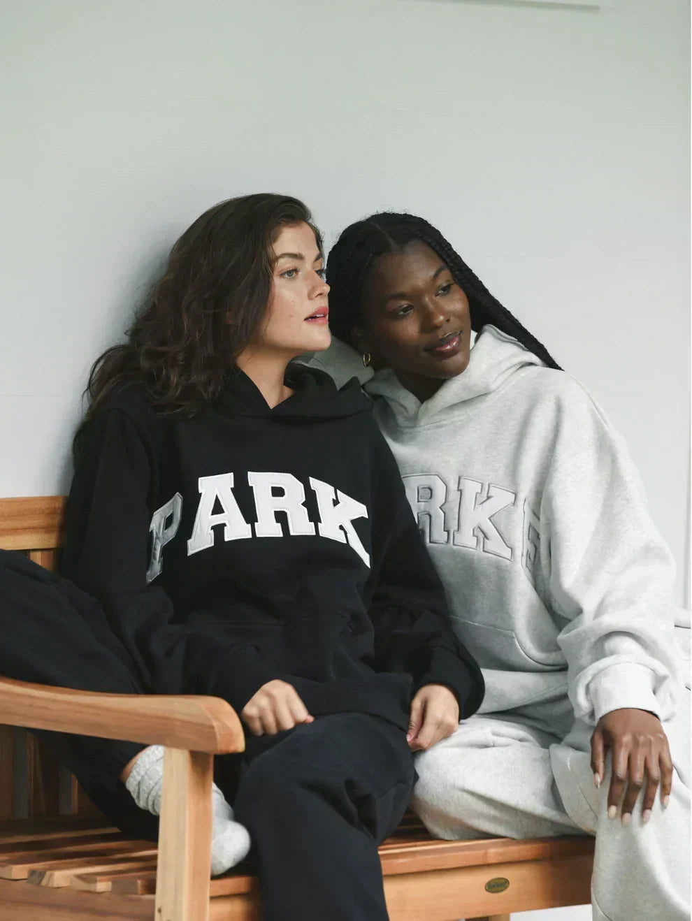 Sweat-shirt femme | Lettres en chenille style université oversize à manches longues